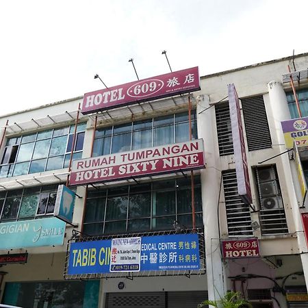 Hotel Sixty Nine Johor Bahru Esterno foto