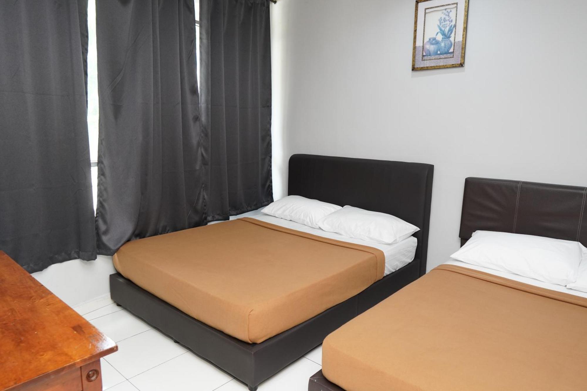 Hotel Sixty Nine Johor Bahru Esterno foto